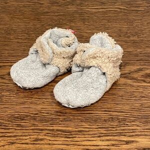 Zutano Gray and Tan Plush Sherpa Booties